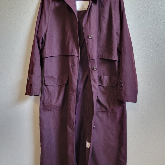 Vintage London Fog Women's Maroon Trench Coat‎ - Size 6 - Picture 5 of 14